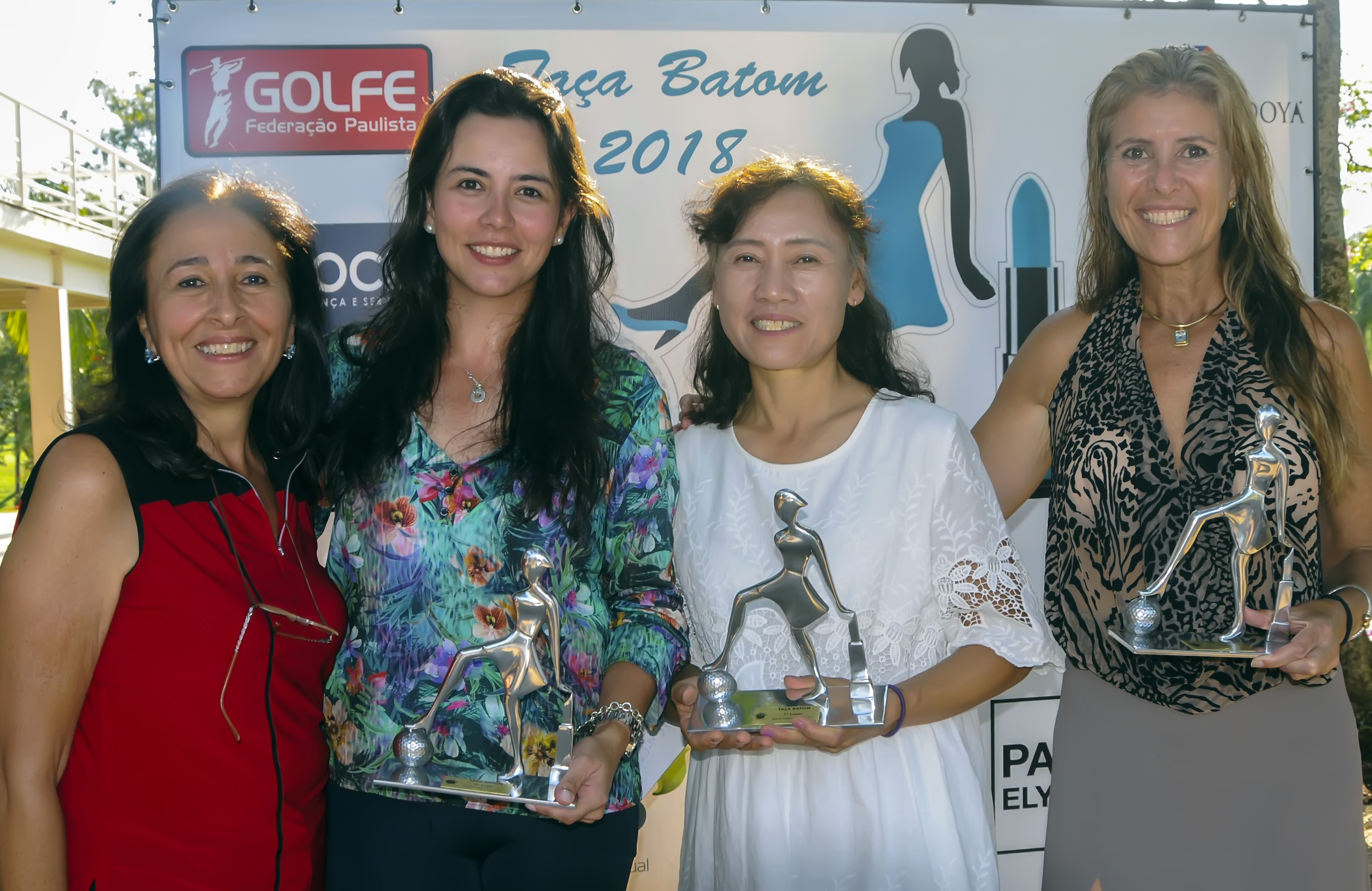 Jessica Cha e Rosangela Teixeira são campeãs daTaça Batom no Terras de São José