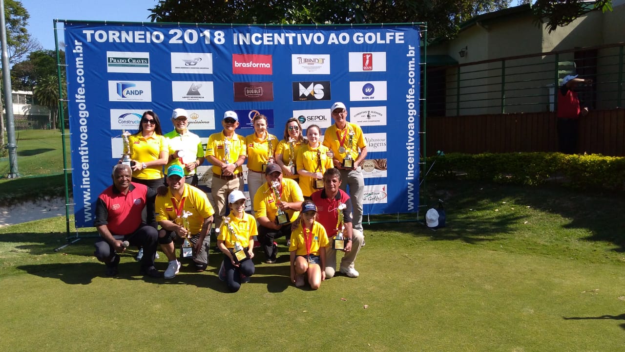 Campeões do Pro-Am na 12ª etapa do Tour 2018 do Torneio Incentivo ao Golfe