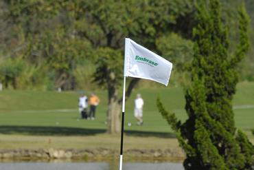Embrase dará Mercedes para golfista que fizer hole-in-one no Circuito Empresarial de Golfe