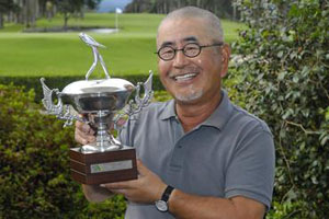 Hideaki Iijima vence o Brasileiro de Golfe Sênior