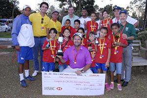 Gaúcho Barcellos vence Brasileiro de Golfe em Brasília no playoff