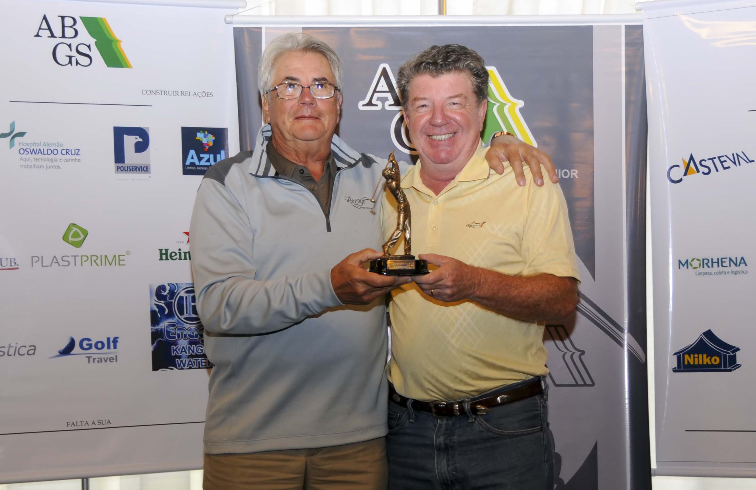 Carlos Cândido vence Aberto Sênior do São Paulo GC por sete tacadas de vantagem