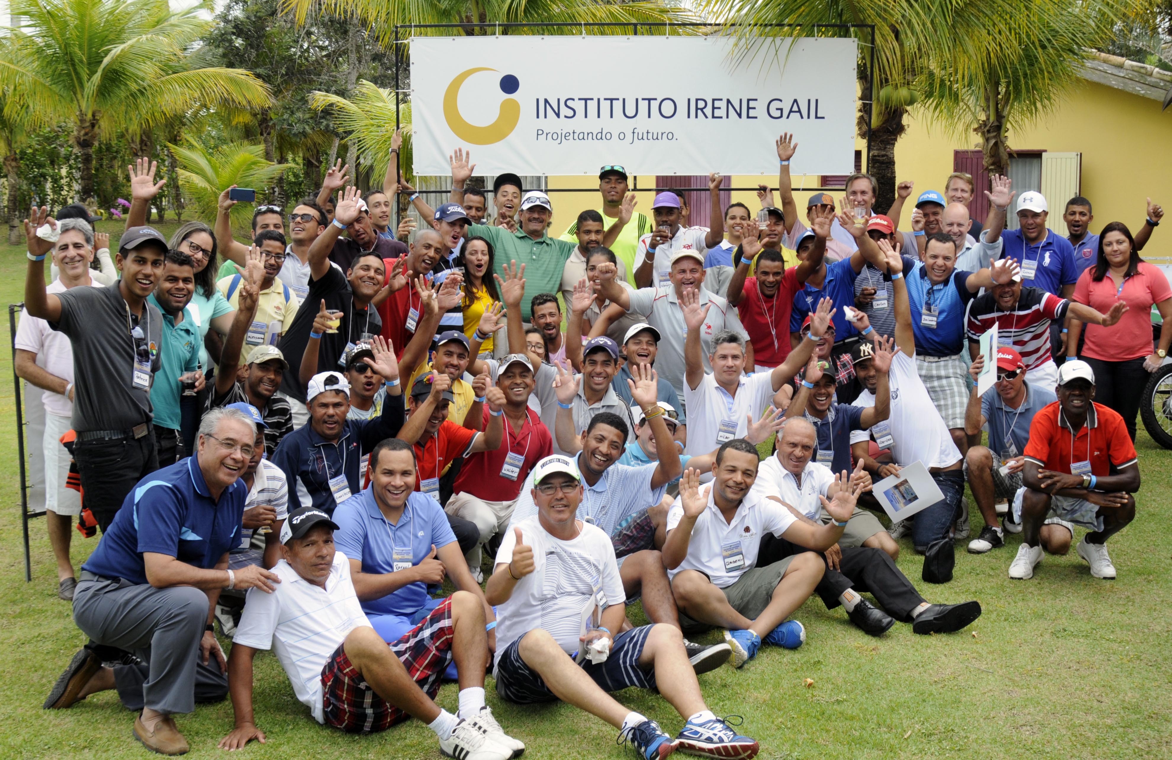 Carlos Franco emociona caddies no Encontro do Instituto Irene Gail