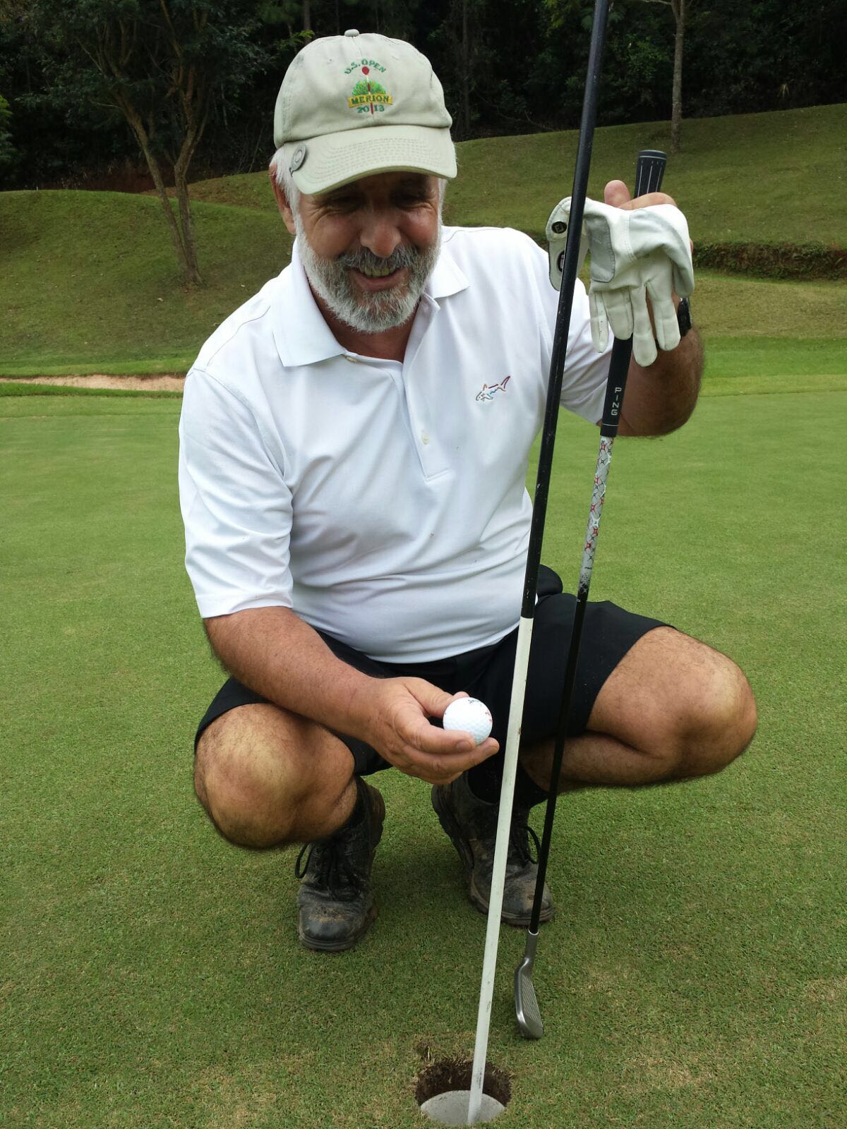 Paulo Ferraz faz hole in one no Champs Privés