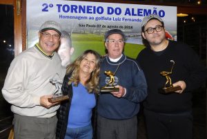 Janete e os campeões Foto: Zeca Resendes