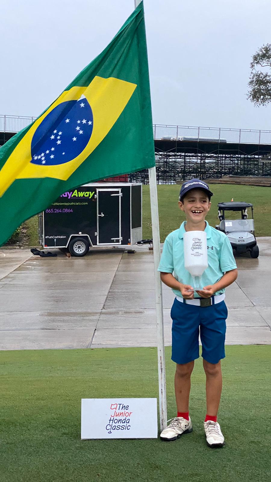 Bento Assis começa o ano com o título de campeão do do Junior Honda Classic