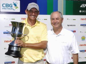 Parananense Odair Lima é o campeão do Circuito Brasileiro de Golfe em Itu (SP)