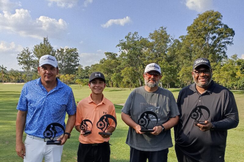 Campeões de abril do Terras Friends 2026, torneio mensal do Terras de São José Golfe Clube, em Itu (SP)