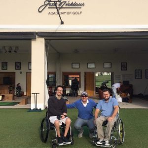 Ricardo Iversson com golfistas