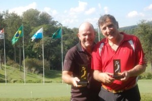 Campeão individual, João Tomazeli, e o vice-campeão Valdemar Schulze