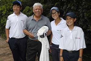 Lee Trevino e os juvenis Foto: divulgação