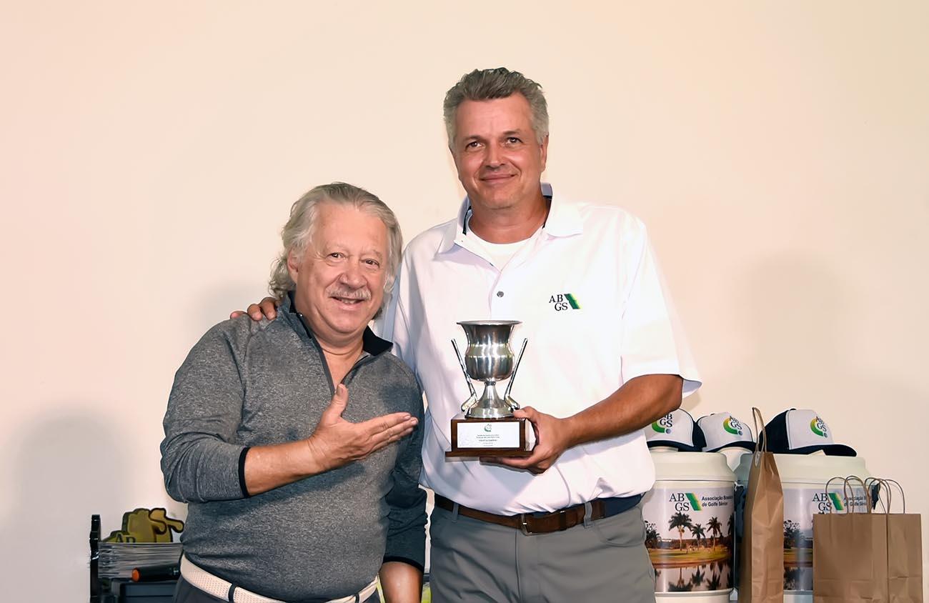 Campeões do Torneio da ABGS, no Terras de São José Golfe Clube, em Itu (SP)