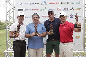 Equipe campeã - Glauco Spini, Marcelo Mansano, Junior Petrolini e Bruno Spini.