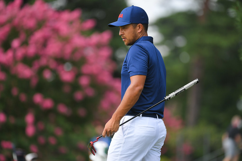 Xander Schauffele dos EUA assume a liderança em Tóquio, mas rodada não terminou
