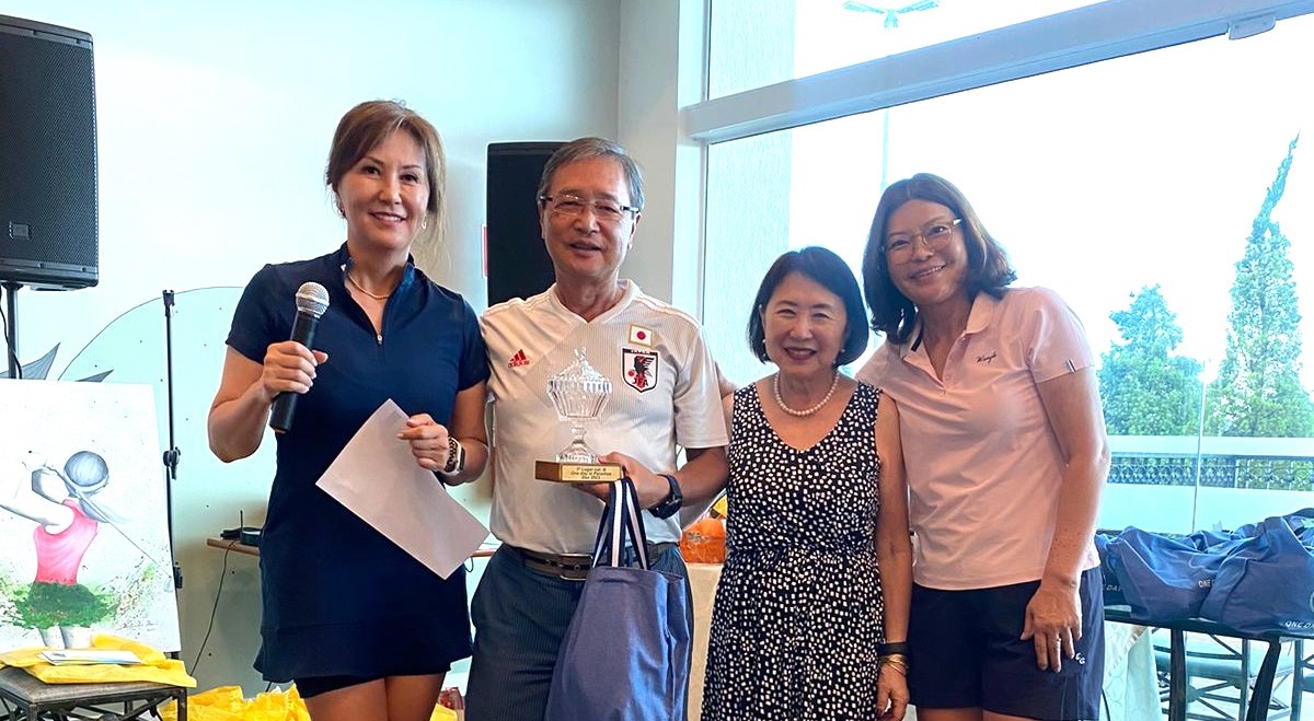 Campeões da etapa Especial de Natal do One Day in Paradise, em Mogi das Cruzes (SP)