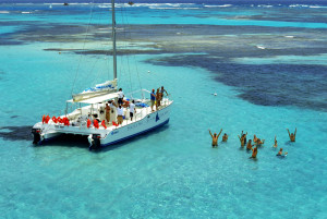 Passeio de catamaran