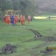 Máquinas da OAS “acabando” com o Japeri Golfe