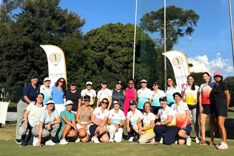 Tacadas de sucesso do projeto Mulheres e Golfe