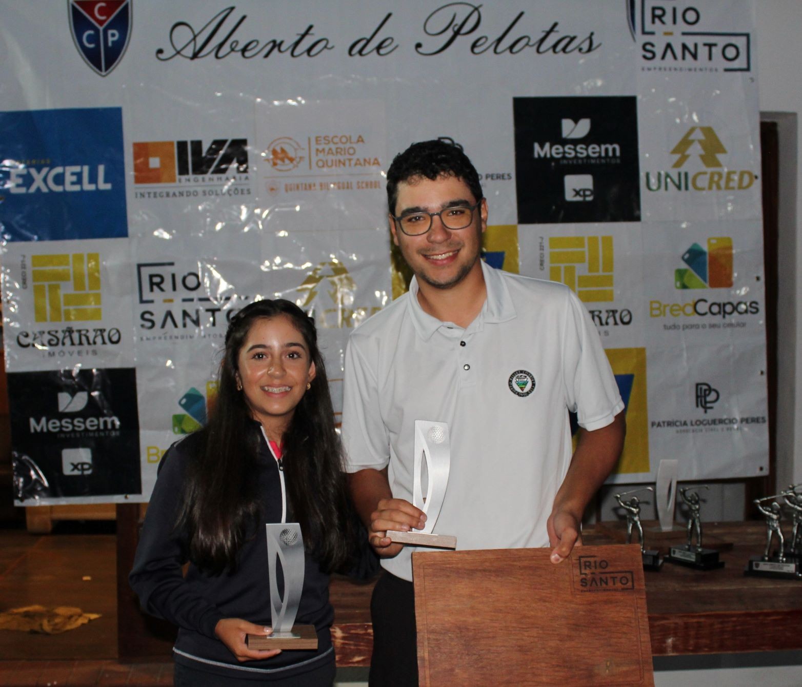 Maria Eugenia Peres e Matheus Balestrin são os campeões  do 39º Aberto do Clube Campestre de Pelotas