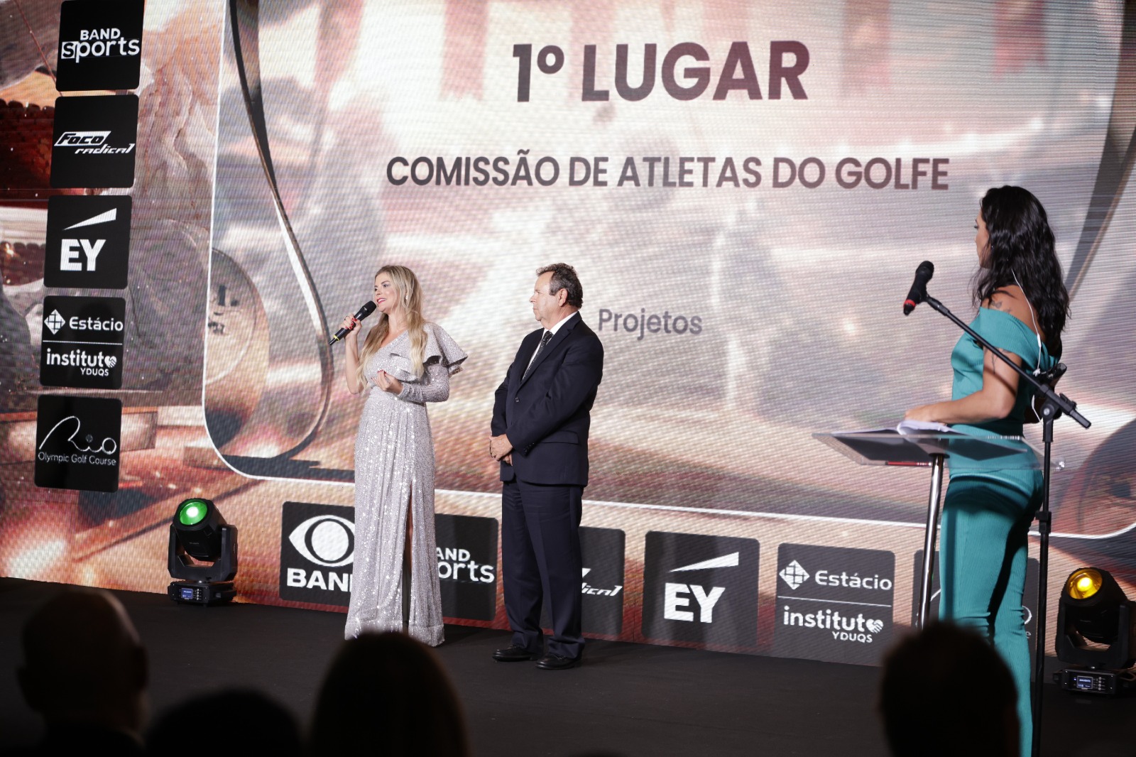 Comissão de Atletas da CBGolfe recebe Prêmio Sou do Esporte